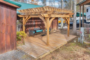 5BR Family Lodge in Gatlinburg with Hot Tub